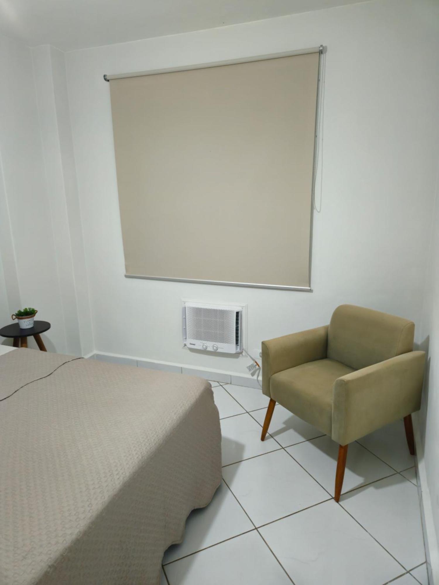 Apartamento Em Santos No Gonzaga Em Frente A Praia Exterior photo