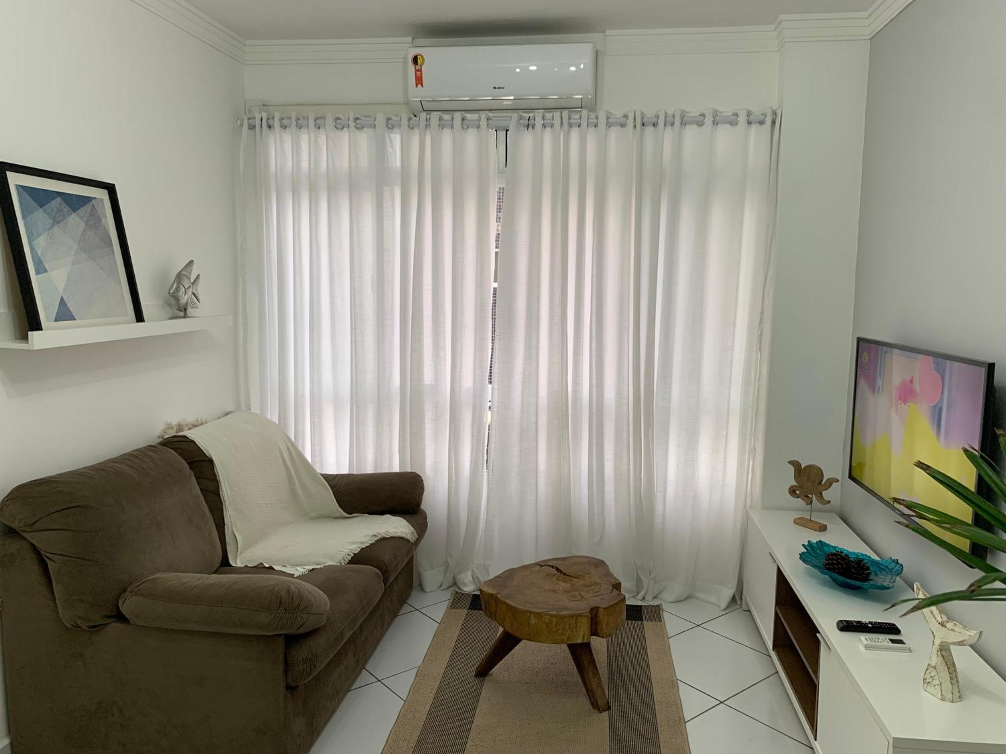 Apartamento Em Santos No Gonzaga Em Frente A Praia Exterior photo